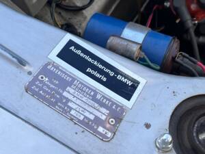 Image 11/30 of BMW 2000 tilux (1968)
