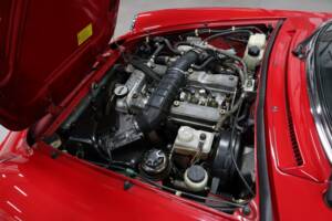 Immagine 23/28 di Alfa Romeo 2.0 Spider (1990)