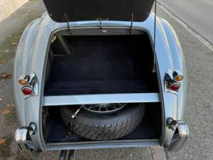 Bild 14/21 von Jaguar XK 120 SE OTS (1954)