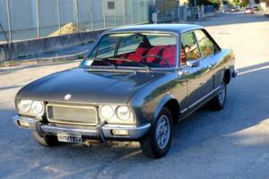 Image 1/23 of FIAT 124 Sport Coupe (1973)
