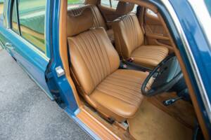 Immagine 11/31 di Mercedes-Benz 280 SE (1980)