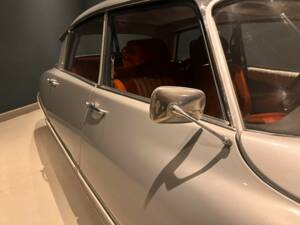 Bild 16/76 von Citroën DS 20 A (1970)