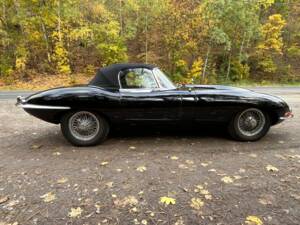 Bild 13/47 von Jaguar E-Type (1968)