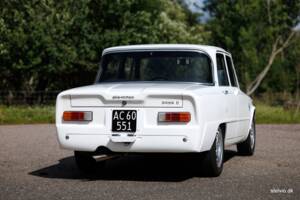 Image 10/40 de Alfa Romeo Giulia 1600 TI (1967)