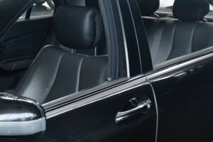 Bild 49/50 von Mercedes-Benz S 600 L (2001)