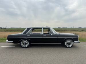 Bild 6/8 von Mercedes-Benz 300 SEL (1970)