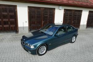 Immagine 9/41 di BMW 323ti Compact (1999)