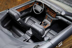 Imagen 12/15 de Aston Martin Virage Volante (1994)