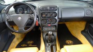 Image 13/42 of Alfa Romeo Spider 3.0 V6 12V (1997)