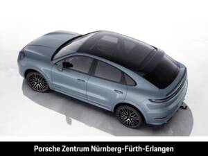 Image 4/11 of Porsche Cayenne GTS (1900)