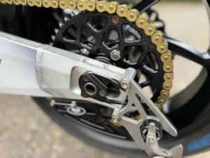 Image 38/41 of Kawasaki DUMMY (2023)