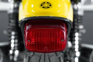 Bild 27/27 von Yamaha DUMMY (1999)