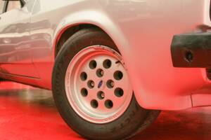 Image 3/34 of Ford Capri 2,8i (1981)