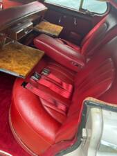 Bild 13/36 von Jaguar Mk IX (1960)