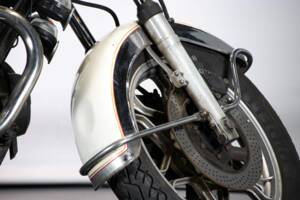 Image 20/44 de Moto Guzzi California II (1983)