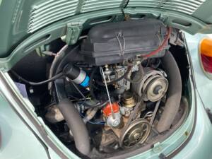 Image 71/96 of Volkswagen Beetle 1303 (1980)
