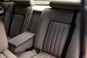 Imagen 36/50 de Rolls-Royce Silver Spirit (1988)
