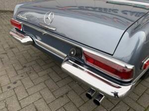 Immagine 29/50 di Mercedes-Benz 280 SL (1969)