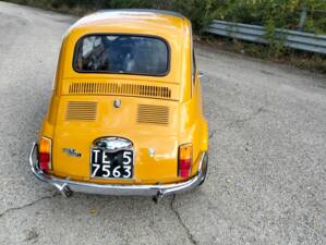 Image 3/33 of FIAT 500 L (1970)