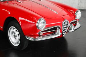 Image 19/50 of Alfa Romeo Giulietta Spider (1962)