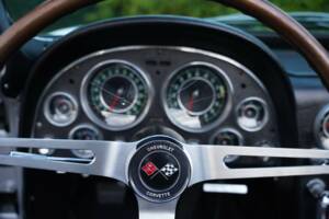 Image 10/50 of Chevrolet Corvette Sting Ray Convertible (1964)