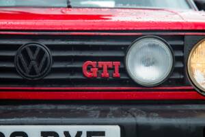 Image 34/50 de Volkswagen Golf III GTI 2.0 (1992)