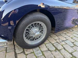 Immagine 6/8 di Jaguar XK 140 DHC (1957)