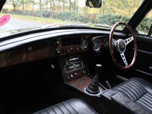 Bild 11/16 von MG MGB GT (1974)