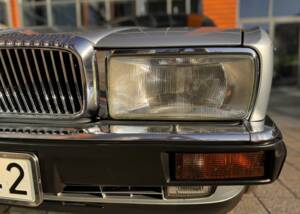 Image 9/29 de Daimler Double Six (1993)