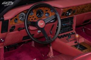 Imagen 6/9 de Aston Martin V8 Volante (1982)