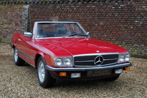 Image 19/50 de Mercedes-Benz 280 SL (1982)