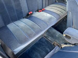 Bild 50/99 von Mercedes-Benz 500 SLC (1981)