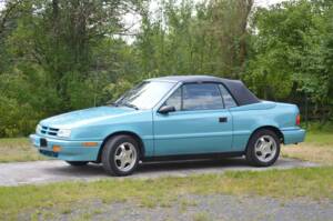 Bild 4/10 von Dodge Shadow 2.2L (1992)