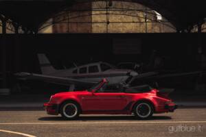 Image 14/72 of Porsche 911 Turbo 3.3 (1989)