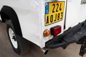 Bild 82/98 von Land Rover Defender 110 Td5 (1999)