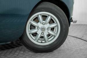 Imagen 39/50 de MG MGB GT (1972)