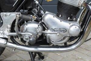 Image 29/30 of Norton Commando 750 Roadster (1972)