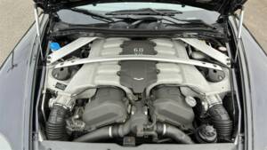 Imagen 38/60 de Aston Martin DB 9 (2011)