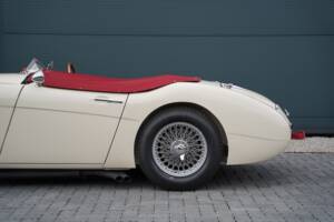 Image 10/50 of Austin-Healey 100&#x2F;6 (BN6) (1958)
