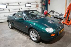 Image 3/8 of MG TF 120 (1997)