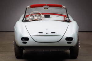 Image 10/50 of BMW 507 (1957)