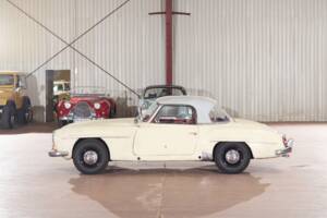 Image 2/83 de Mercedes-Benz 190 SL (1959)