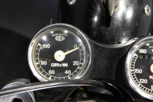 Bild 50/50 von Ducati 250 Scrambler (1971)