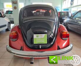 Imagen 3/10 de Volkswagen Escarabajo 1303 (1975)