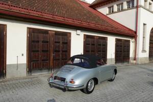 Image 24/29 of Porsche 356 C 1600 (1965)