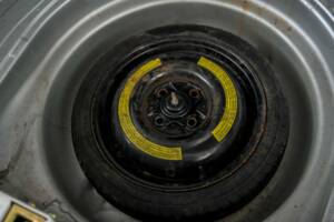 Bild 40/50 von BMW 320i (1981)