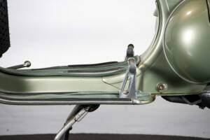 Immagine 19/50 di Piaggio Vespa 125 (1950)