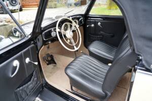 Image 8/37 of Volkswagen Beetle 1200 Hebmüller (1949)