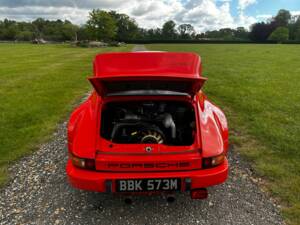 Bild 40/47 von Porsche 911 Carrera 4 (1990)