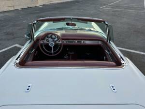 Image 5/18 of Ford Thunderbird (1957)